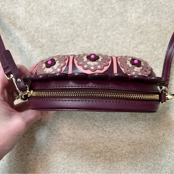 Kate Spade Baja Bound Turtle Crossbody - Picture 6 of 17